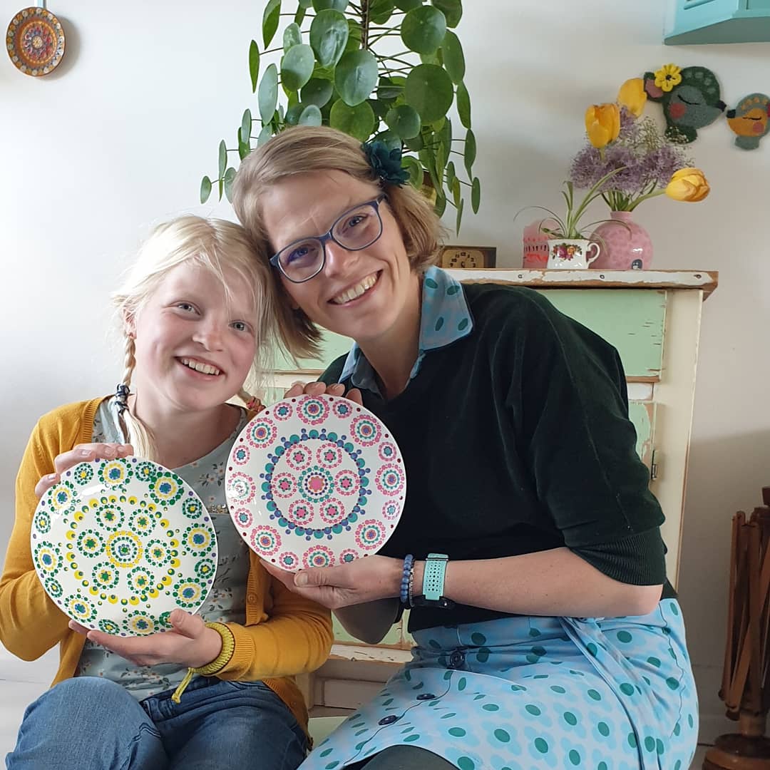 Stipster-Elske Patronen_schilderen_stipstijl_kleurcombinaties_kaarten_stippen